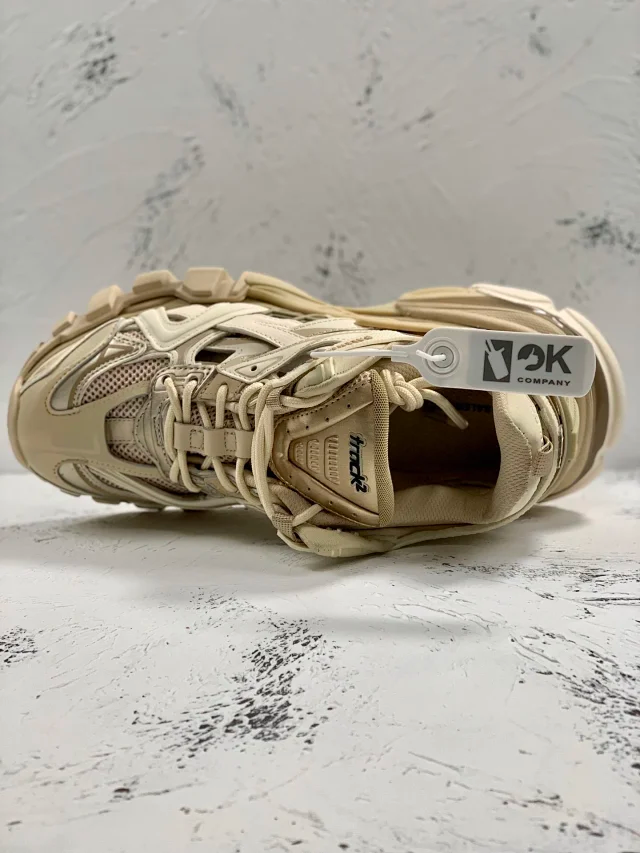 OK batch-Balenciaga track2 sneaker