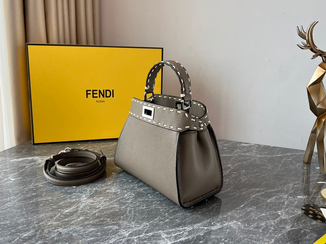 LuxluxHouse Great quality Fendi Bag Top Quality 23*11*18CM Free shipping