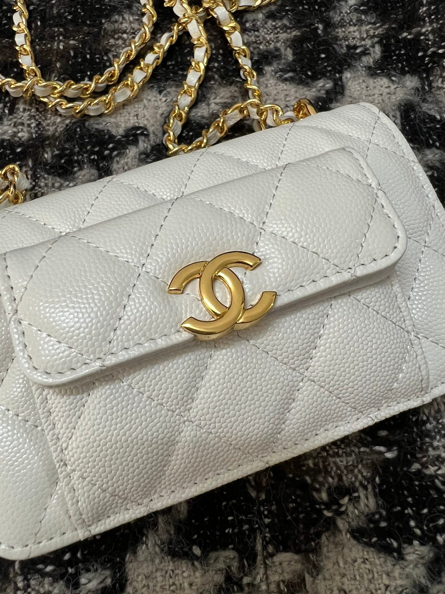 LuxluxHouse Great quality Chanel Bag Top Quality 9.2*15.2*5.4CM Free shipping