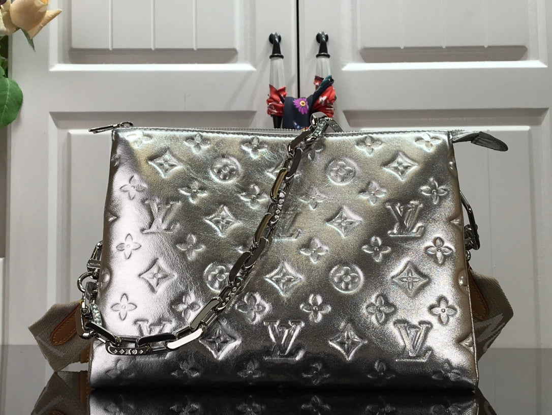 LuxluxHouse Great quality Louis Vuitton Bag Top Quality 20*26*12cm Free shipping