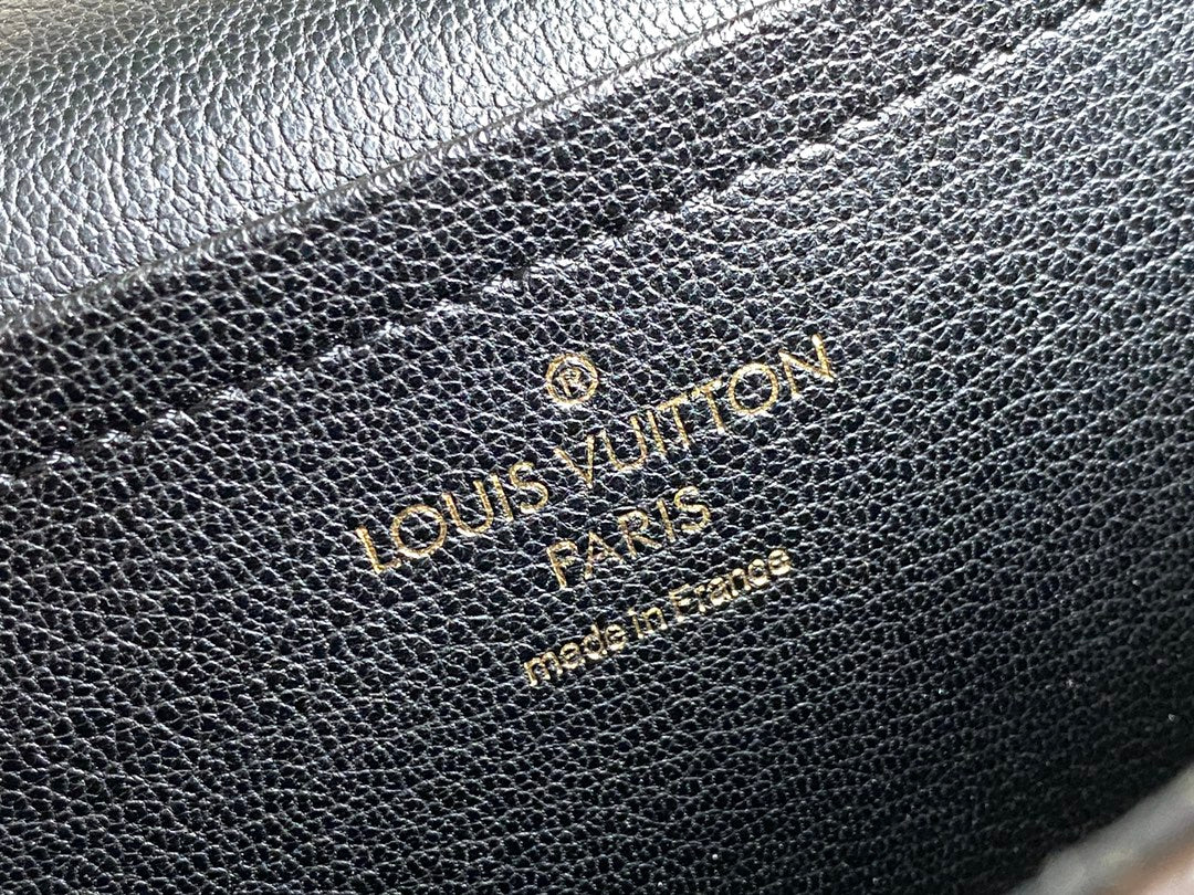 LuxluxHouse Great quality Louis Vuitton Bag Top Quality 24.5*15*6.5CM Free shipping