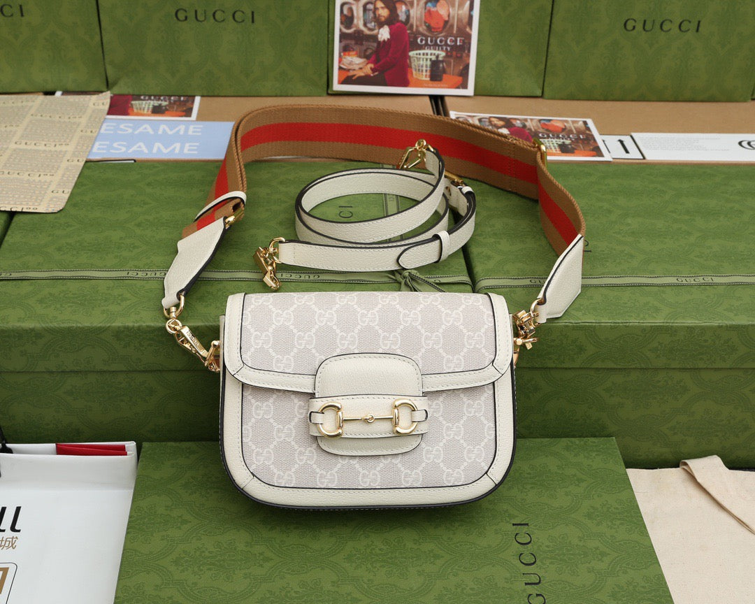 Gucci Bag Top Quality 658574 (LuxluxHouse)