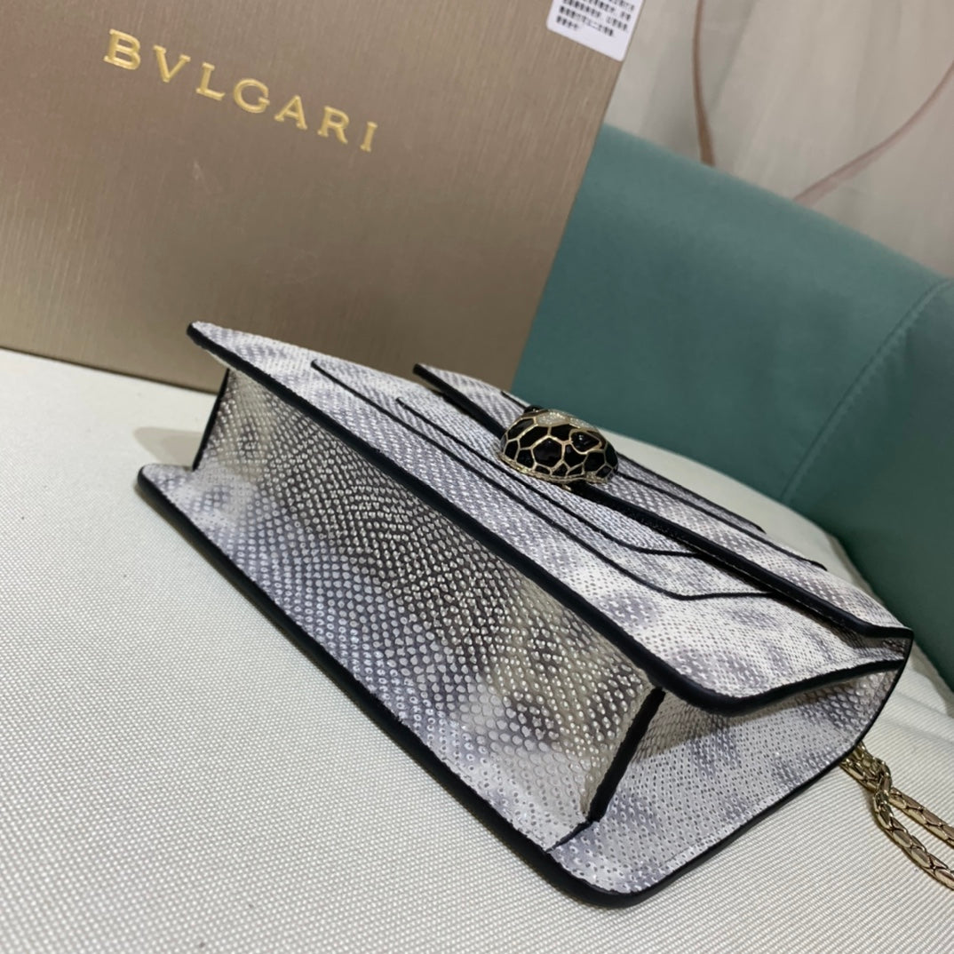 LuxluxHouse Great quality Bvlgari Top Bag 20*15*5cm Free shipping