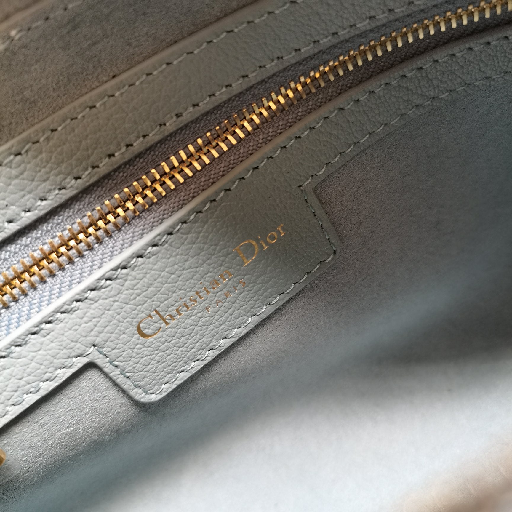 Free shipping LuxluxHouse Dior Bag Top Quality 19*10.5*5CM