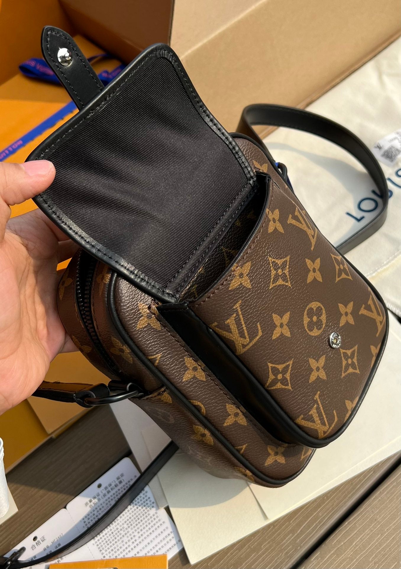 LuxluxHouse Great quality Louis Vuitton Bag Top Quality Free shipping