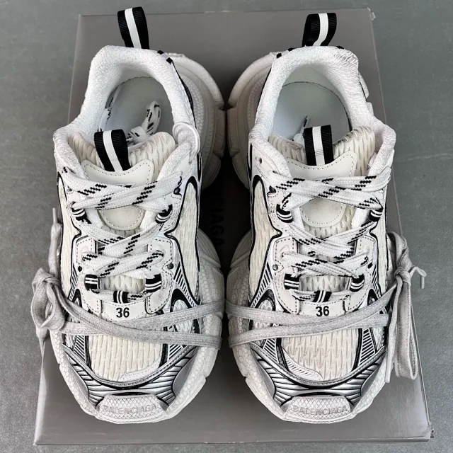 OK batch-Balenciaga 3xl sneaker