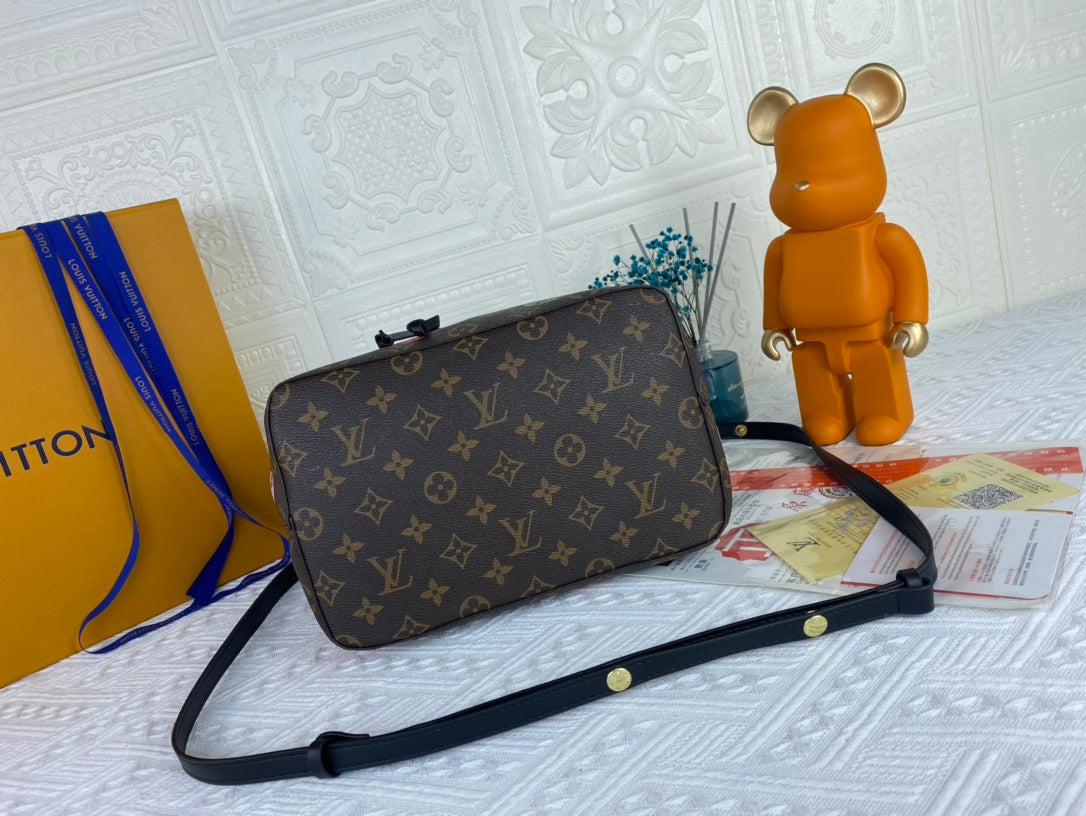 LuxluxHouse Great quality Louis Vuitton Bag Top Quality 26*22*27cm Free shipping