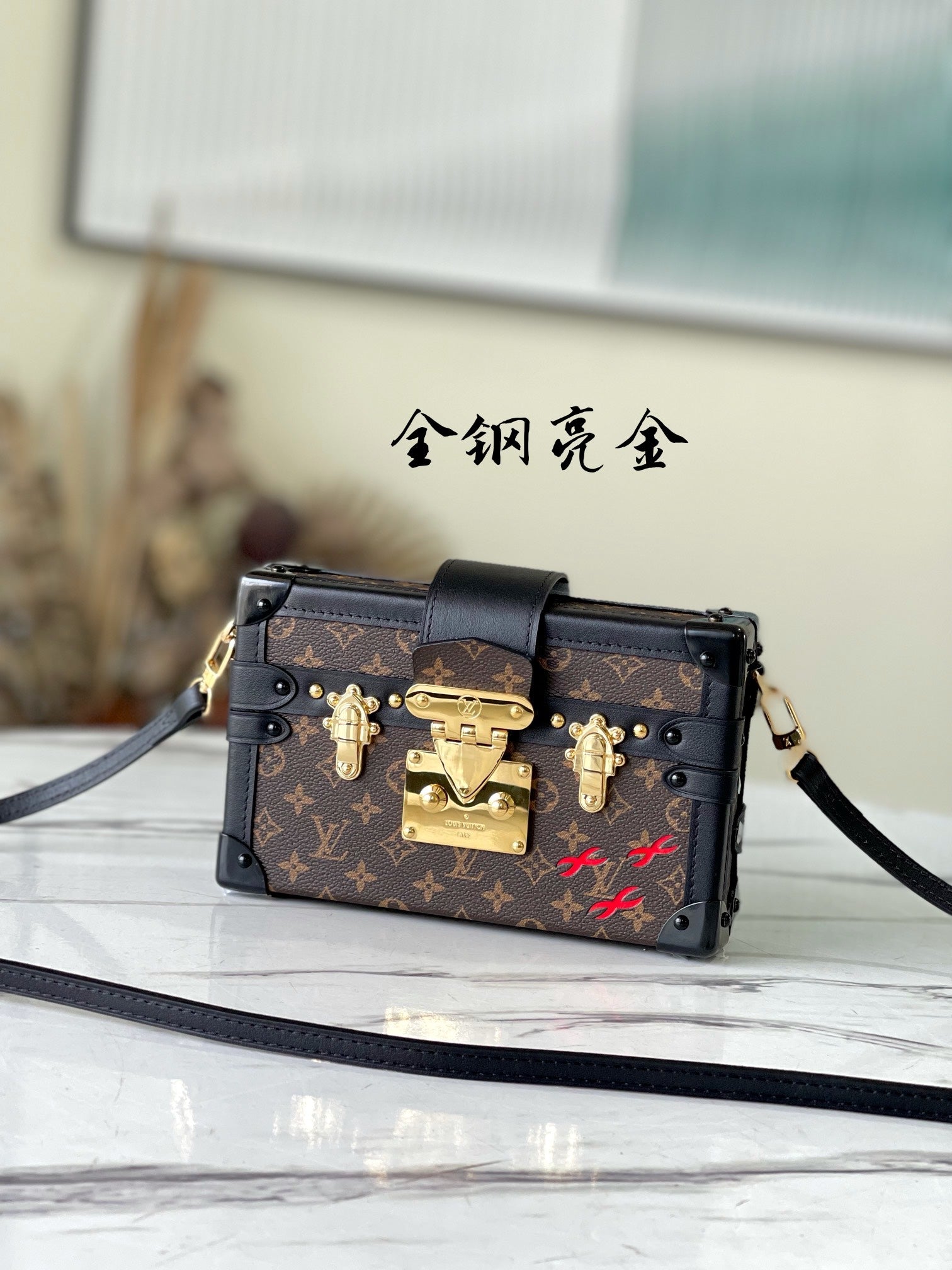 LuxluxHouse Great quality Louis Vuitton Bag Top Quality 20*12.5*5cm Free shipping