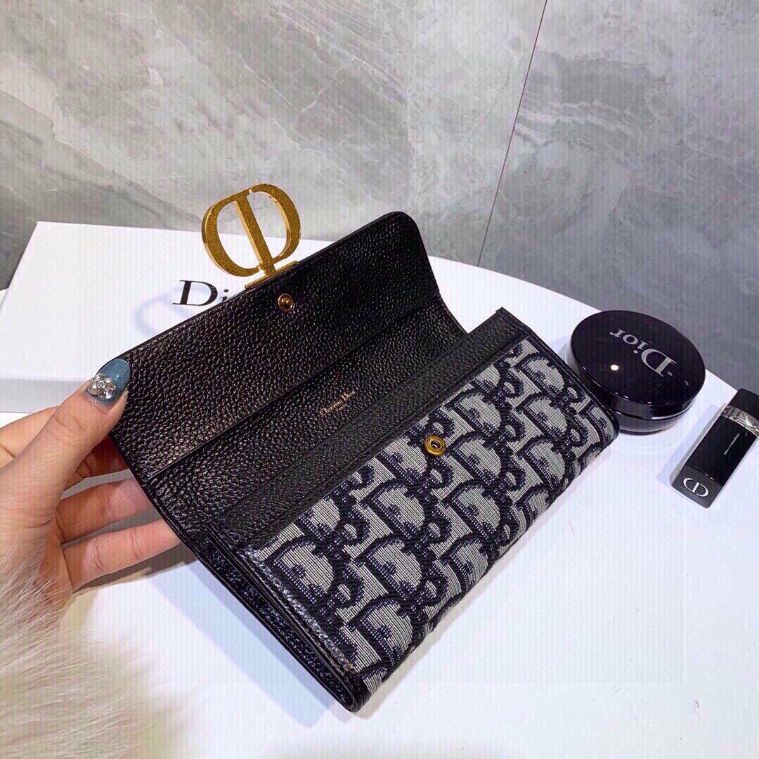 Free shipping LuxluxHouse Dior Bag Top Quality 19*10cm