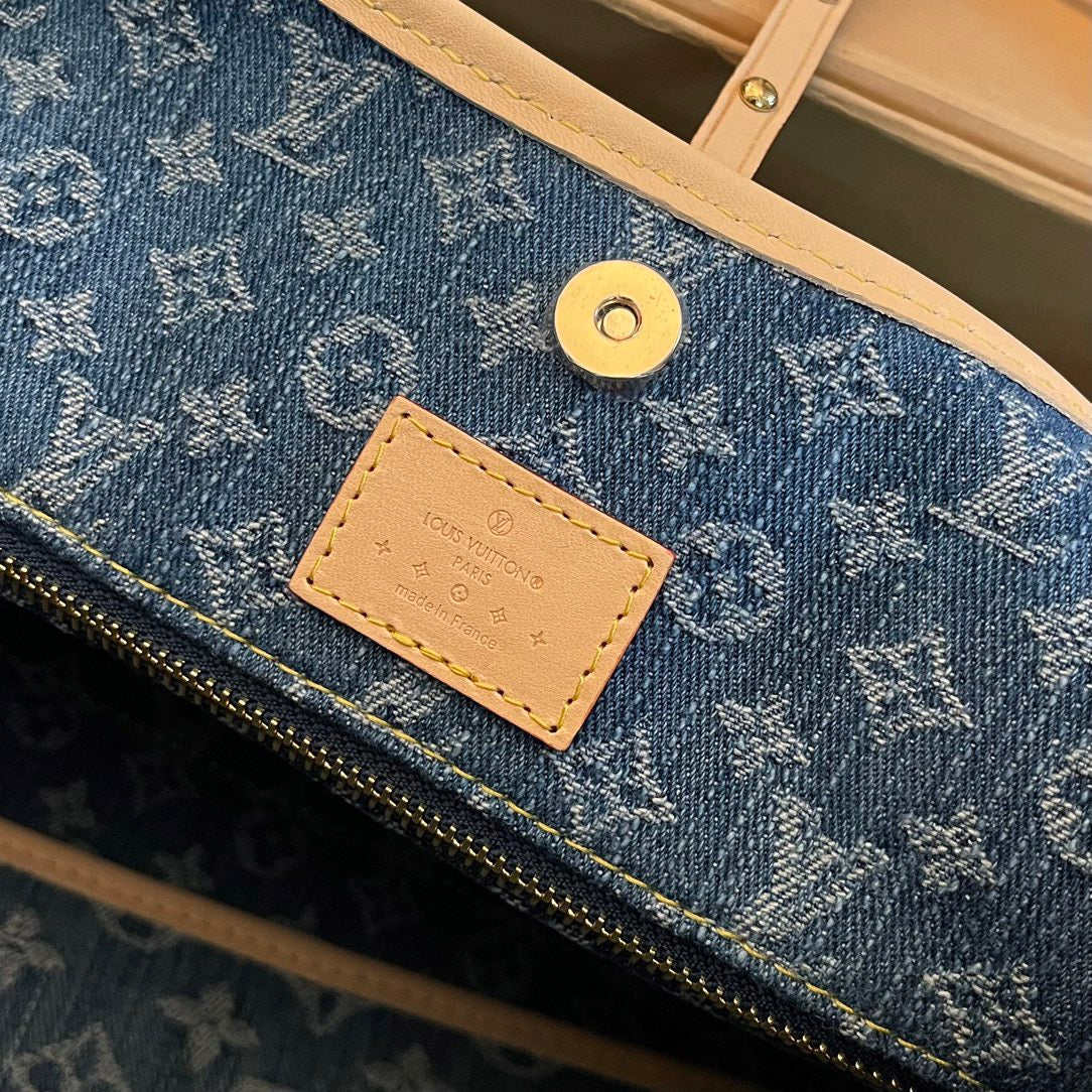 Louis Vuitton Top Bag (LuxluxHouse)