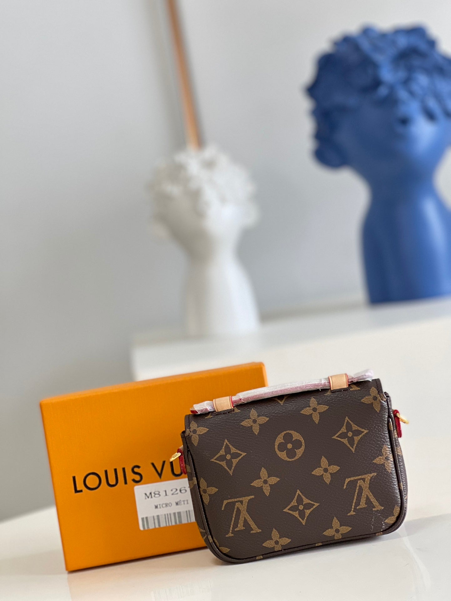 LuxluxHouse Great quality Louis Vuitton Bag Top Quality 14*11*3.5CM Free shipping