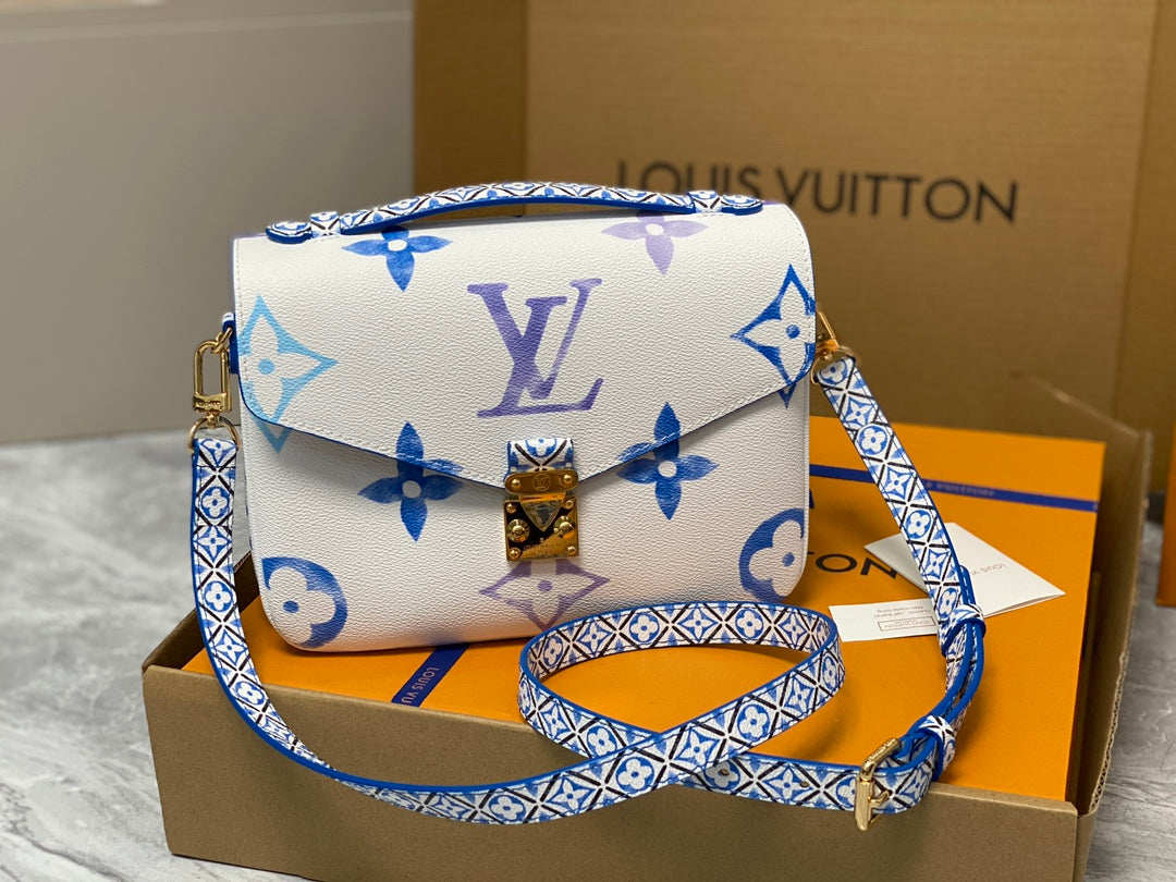 LuxluxHouse Great quality Louis Vuitton Bag Top Quality Free shipping