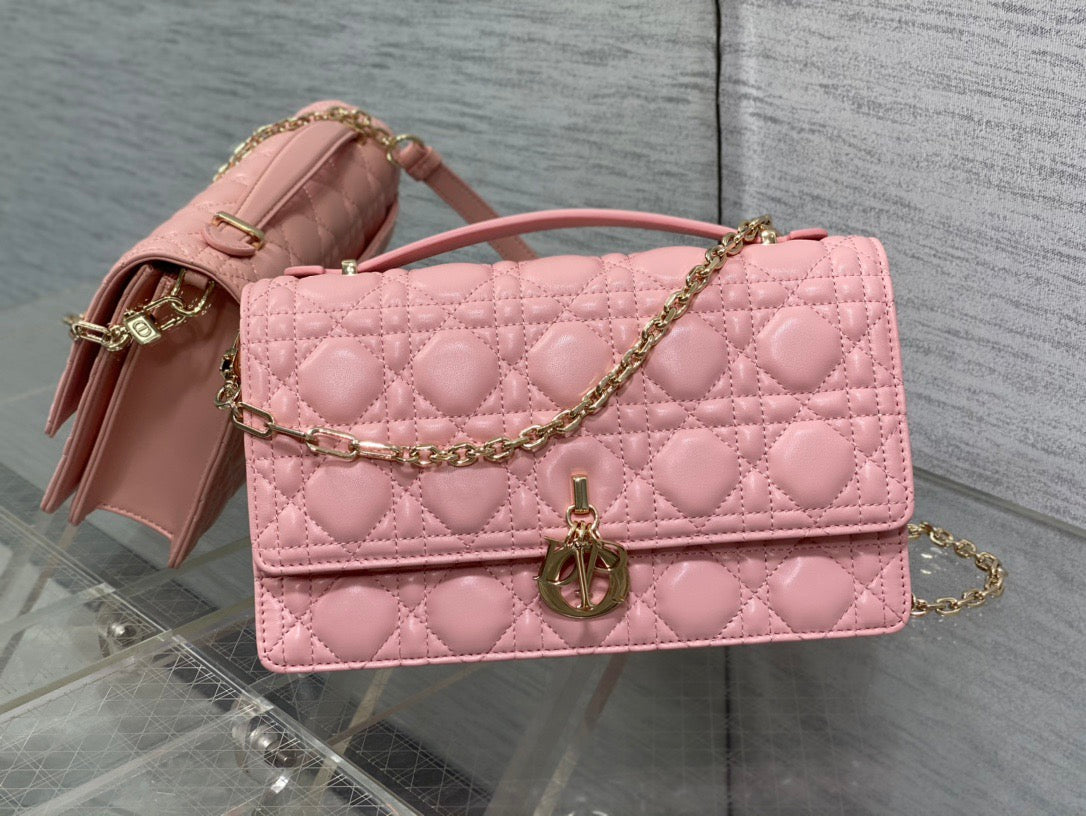 Women LuxluxHouse Dior Bag Top Quality