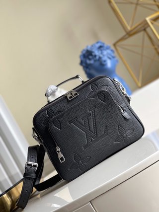 LuxluxHouse Great quality Louis Vuitton Bag Top Quality 26*20*6cm Free shipping