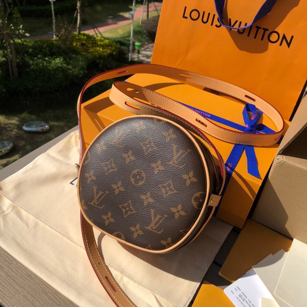 LuxluxHouse Great quality Louis Vuitton Bag Top Quality 20*31*10CM Free shipping