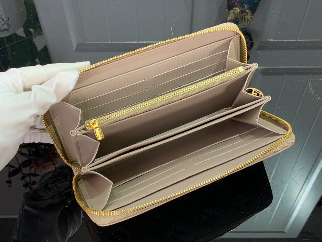 LuxluxHouse Great quality Louis Vuitton Bag Top Quality 19.5*10.5*2.5cm Free shipping