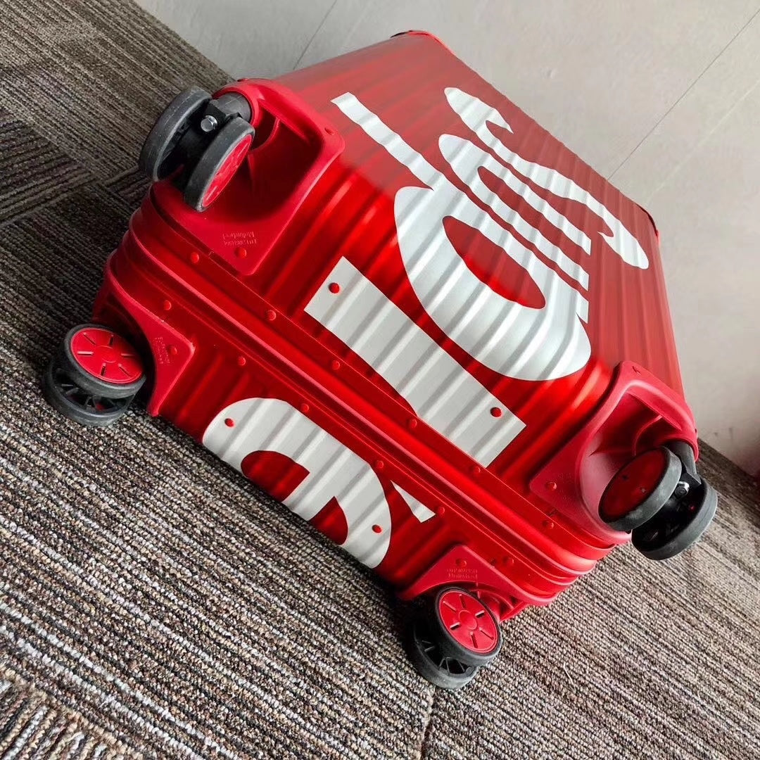 S*upreme Luggage (LuxluxHouse) Free shipping