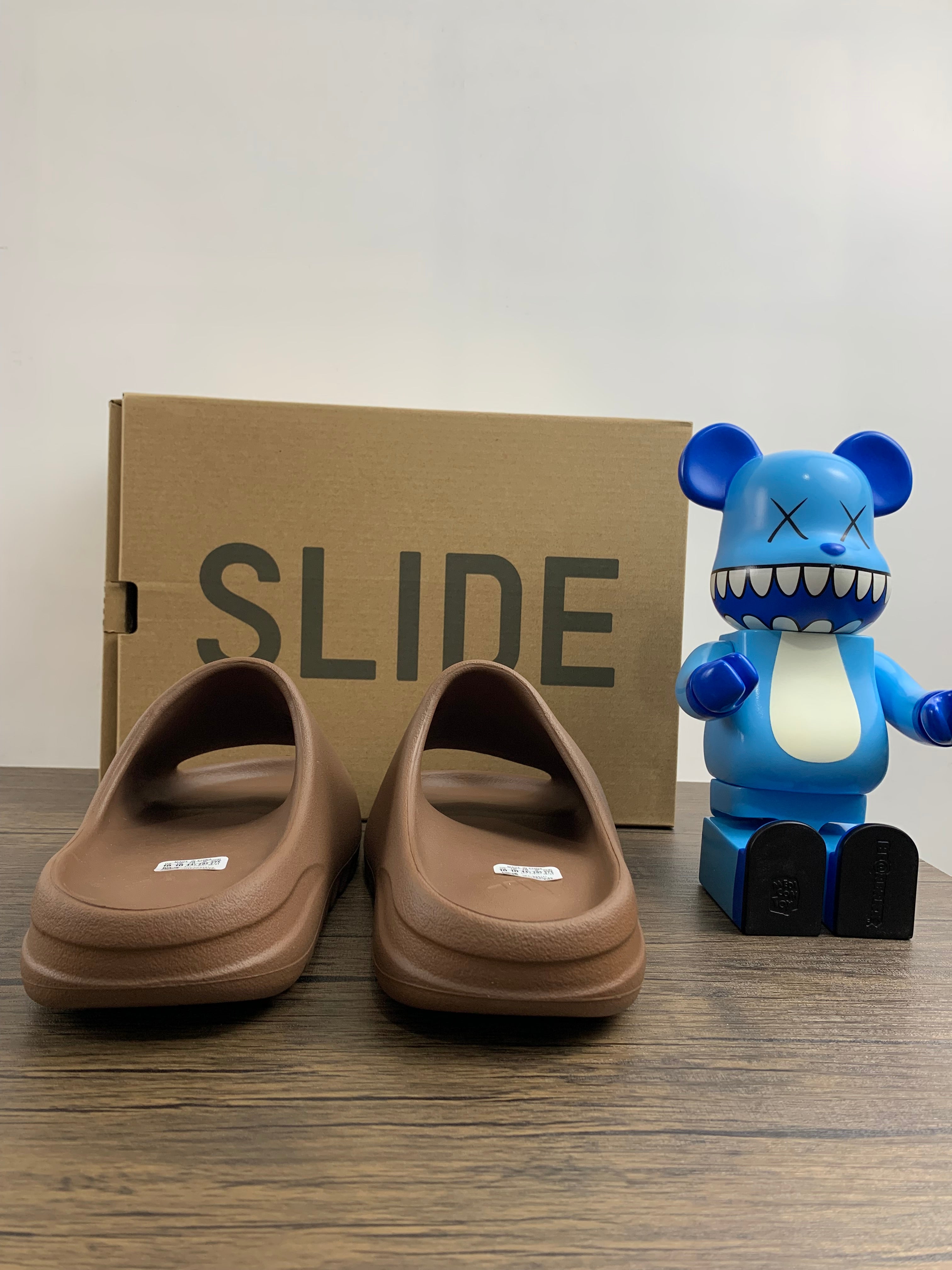 LuxluxHouse Great quality LuxluxHouse Great quality Yeezy Slide GX6141 Free shipping