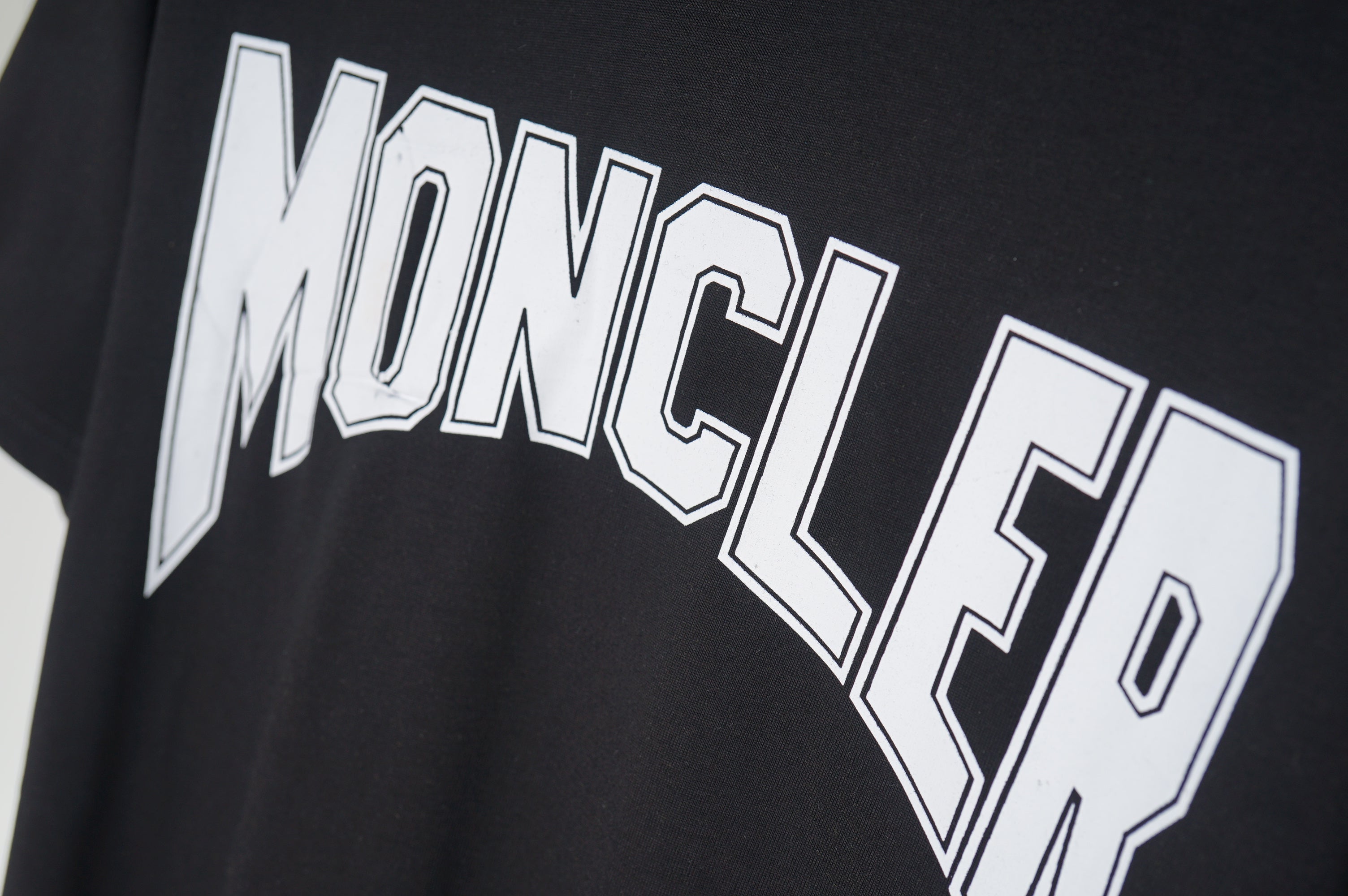 LuxluxHouse Best Quality Clothes T-shirt Moncler