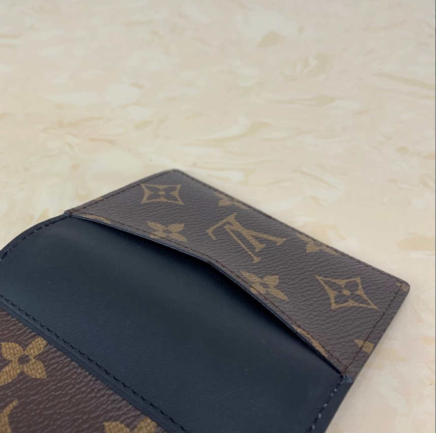 LuxluxHouse Great quality Louis Vuitton Bag Top Quality 7.5*11*1CM Free shipping