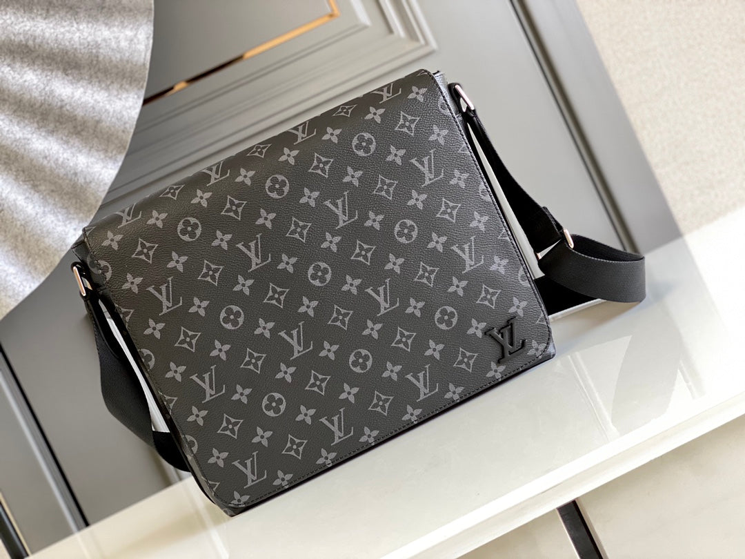 LuxluxHouse Great quality Louis Vuitton Top Bag 31*27*8cm Free shipping