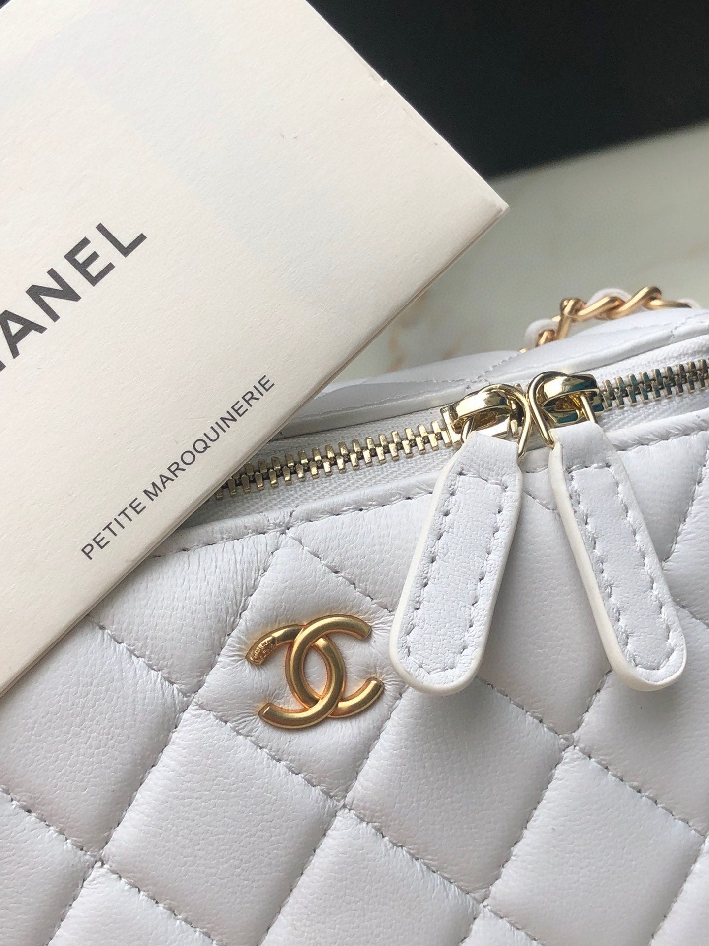 LuxluxHouse Great quality Chanel Top Bag 17*9.5*8CM Free shipping