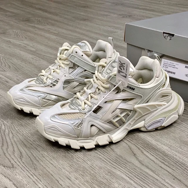 OK batch-Balenciaga track2 sneaker