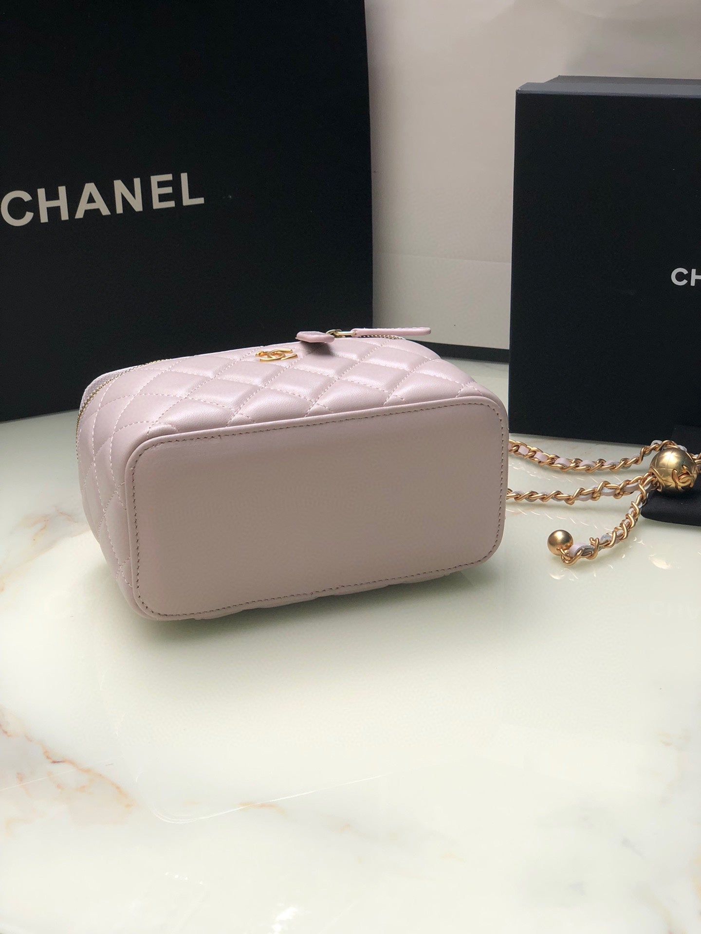 LuxluxHouse Great quality Chanel Top Bag 17*9.5*8CM Free shipping