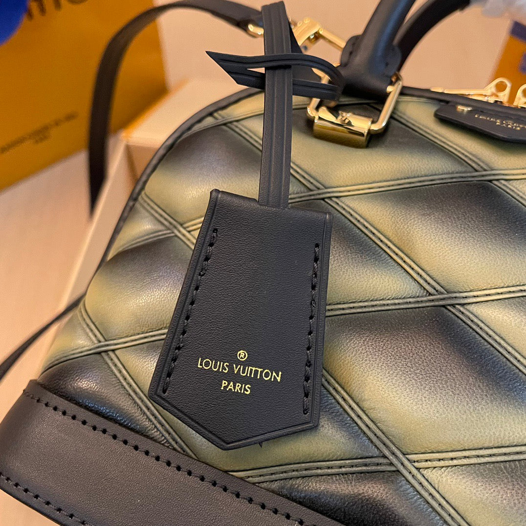 women Louis Vuitton Top Bag 23576 (LuxluxHouse)