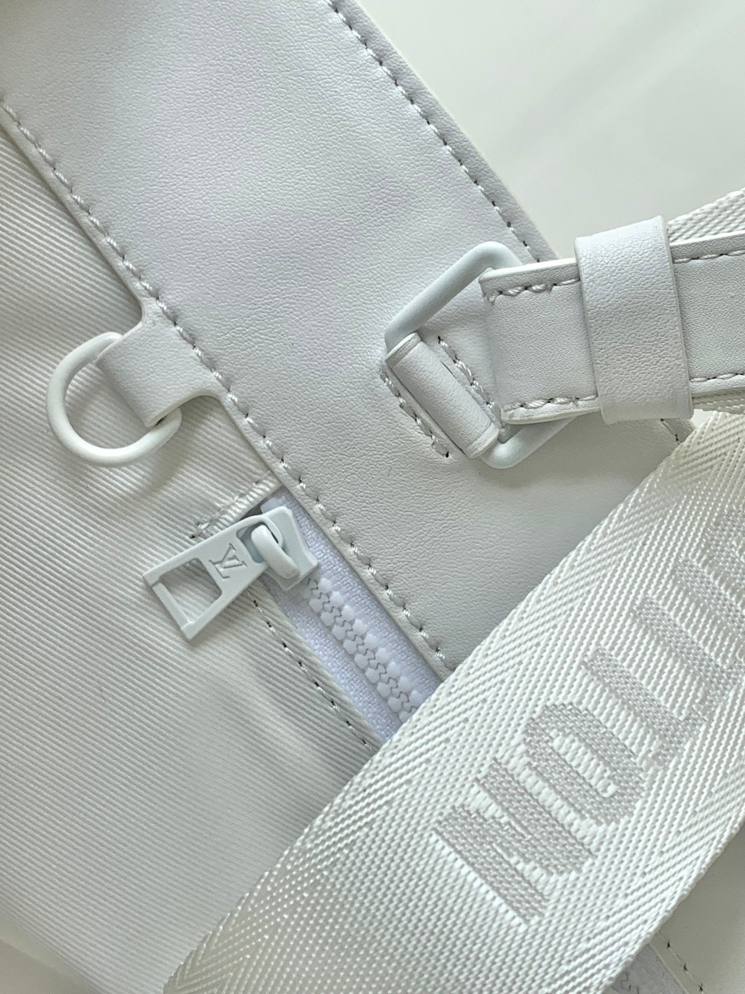 Louis Vuitton Top Bag (LuxluxHouse)