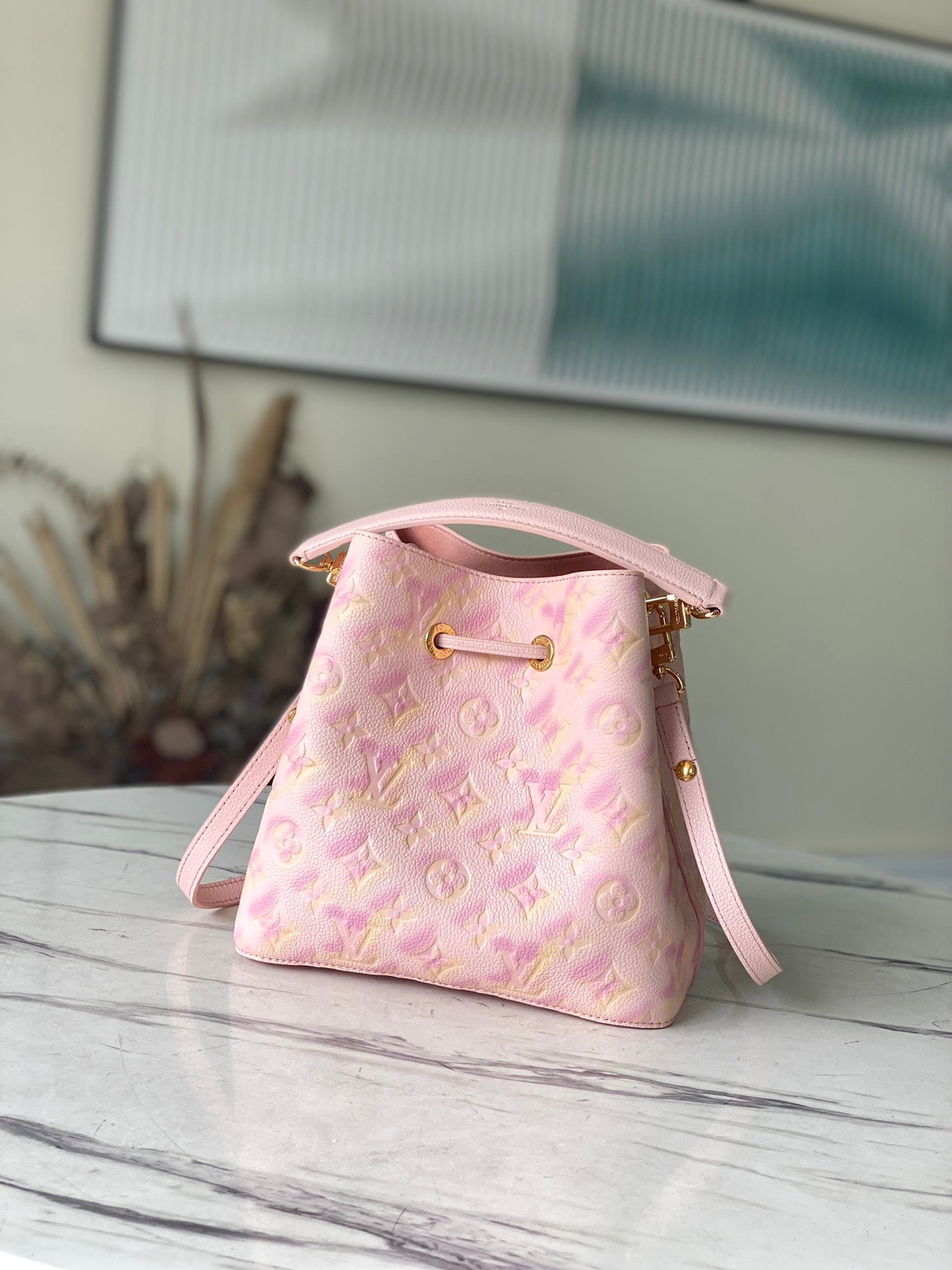 LuxluxHouse Great quality Lady Louis Vuitton M46173 NEONOE BB bag Top Quality 20*20*13CM Free shipping