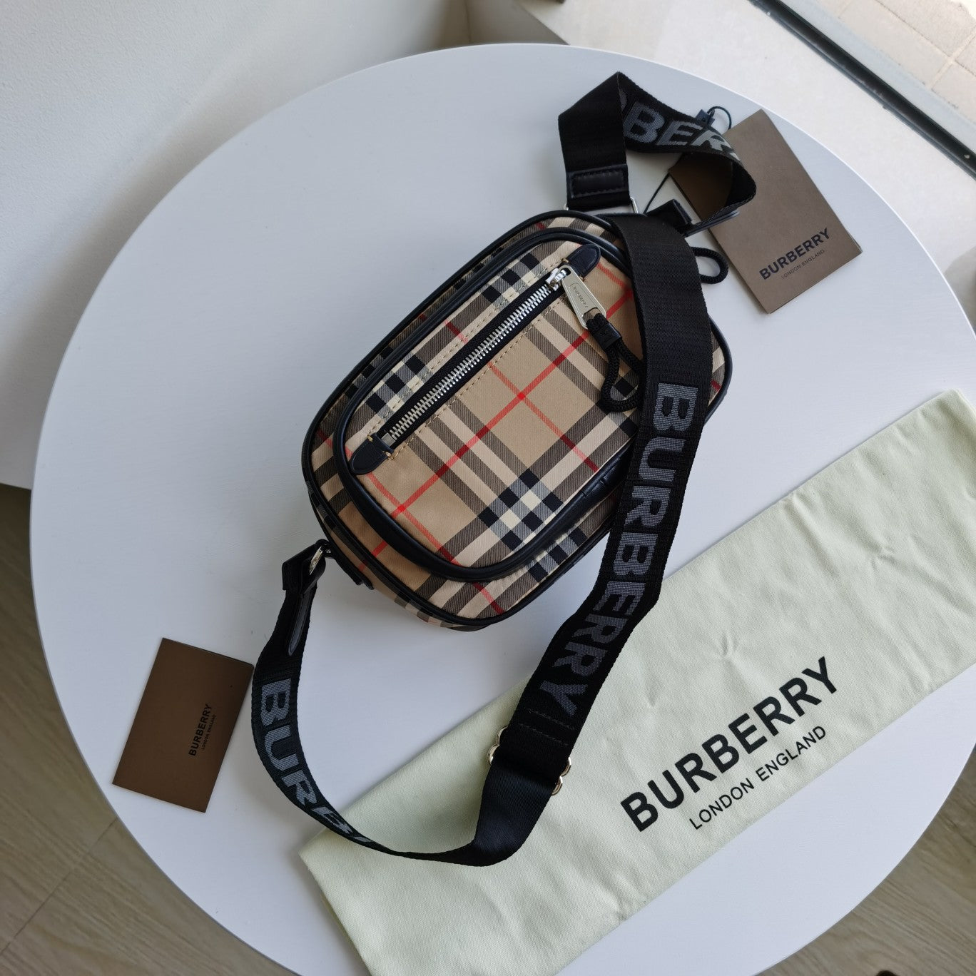 LuxluxHouse Great quality Burberry Bag Top Quality 22.5*8.2*14.5cm Free shipping