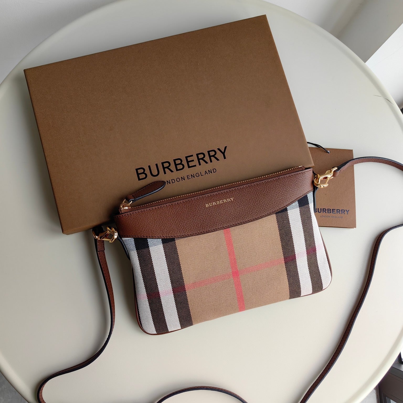 Free shipping LuxluxHouseBurberry Bag Top Quality