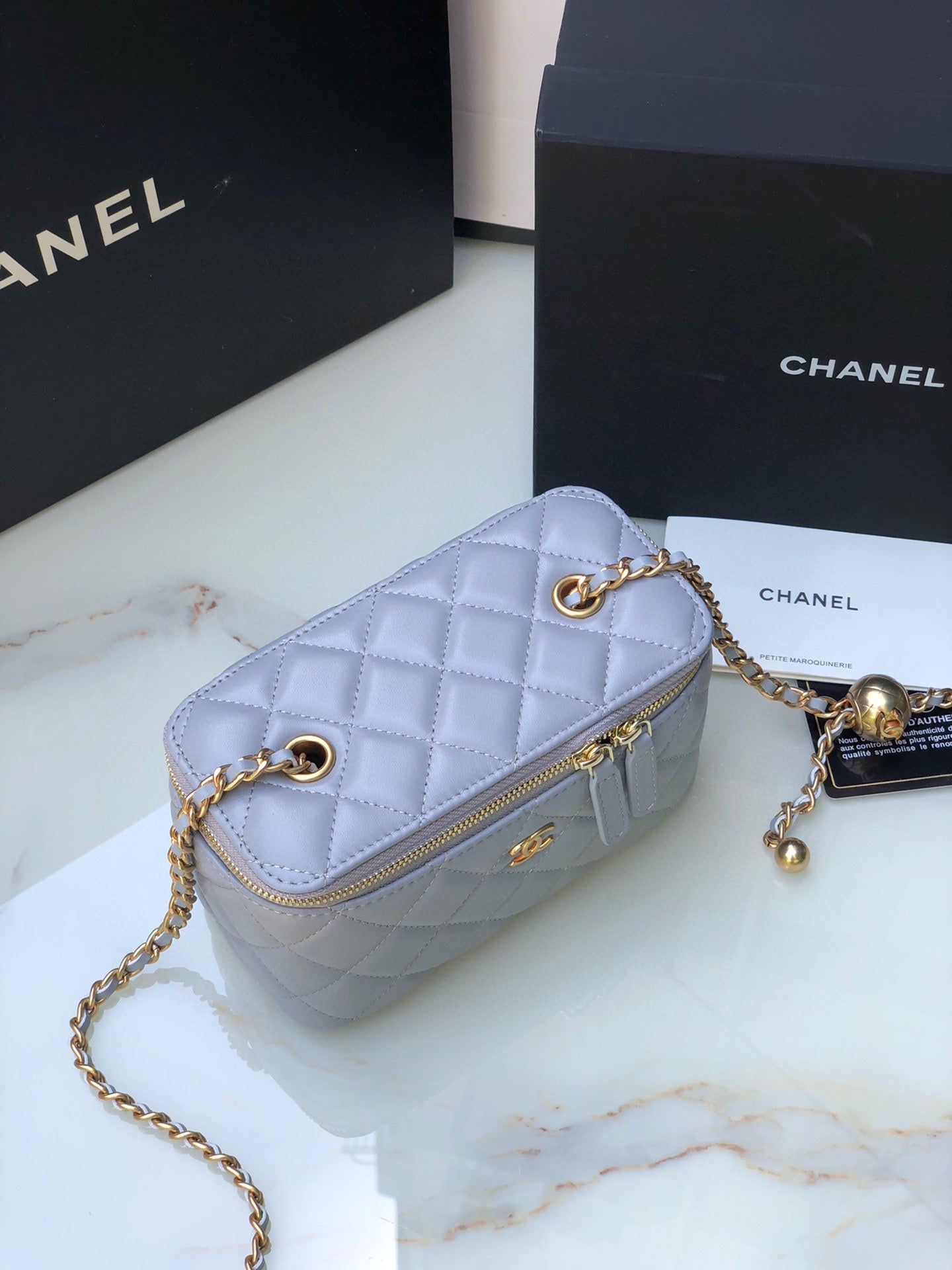 LuxluxHouse Great quality Chanel Top Bag 17*9.5*8CM Free shipping