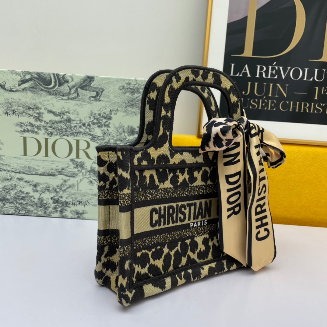 Free shipping LuxluxHouse Dior Bag Top Quality 22.5*24.*8cm