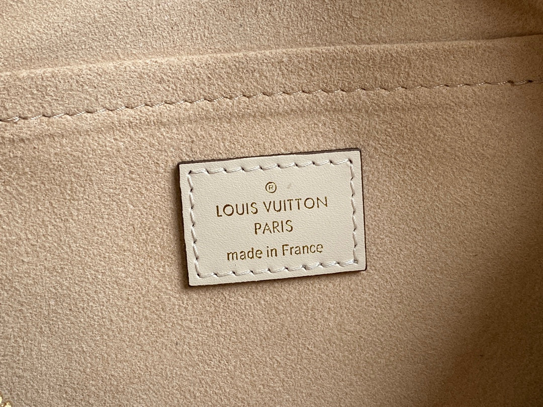 LuxluxHouse Great quality Louis Vuitton Bag Top Quality Free shipping