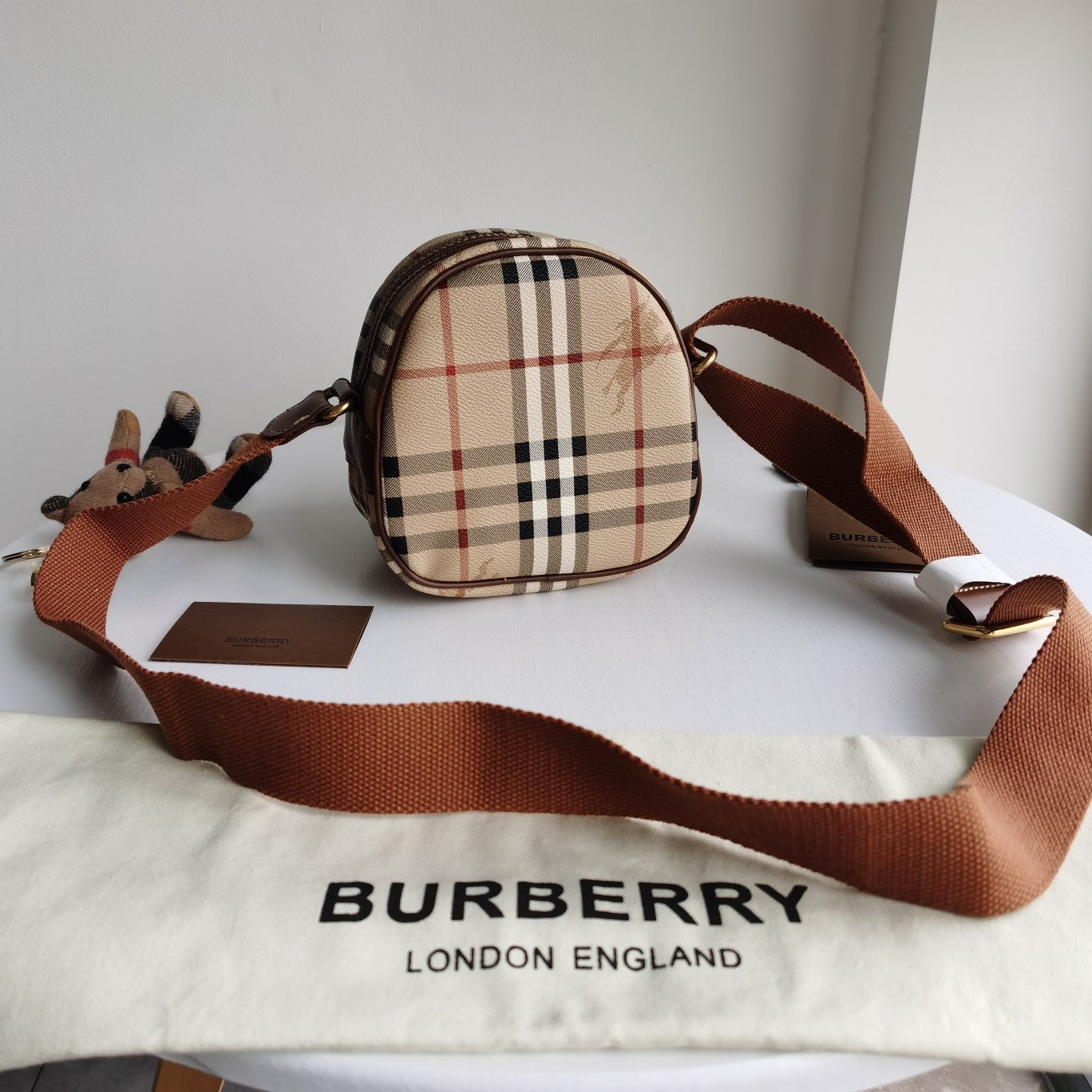 LuxluxHouse Great quality Burberry Bag Top Quality 15*10*17cm Free shipping