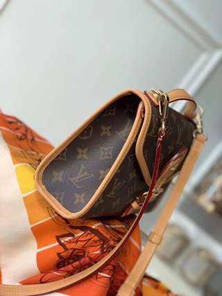 LuxluxHouse Great quality Louis Vuitton Bag Top Quality 23.5*18*9cm Free shipping