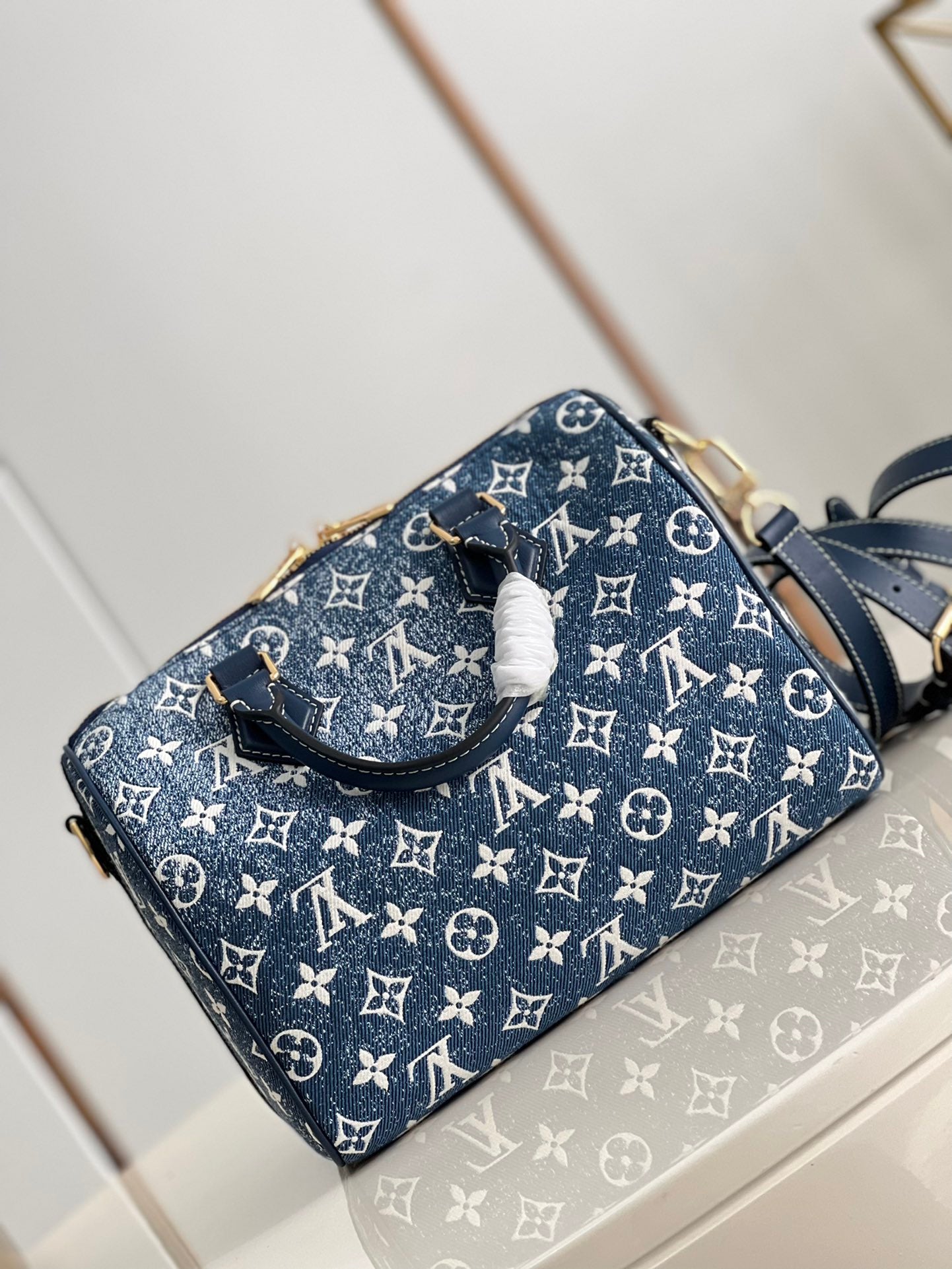 LuxluxHouse Great quality Louis Vuitton Bag Top Quality 25*19*15CM Free shipping