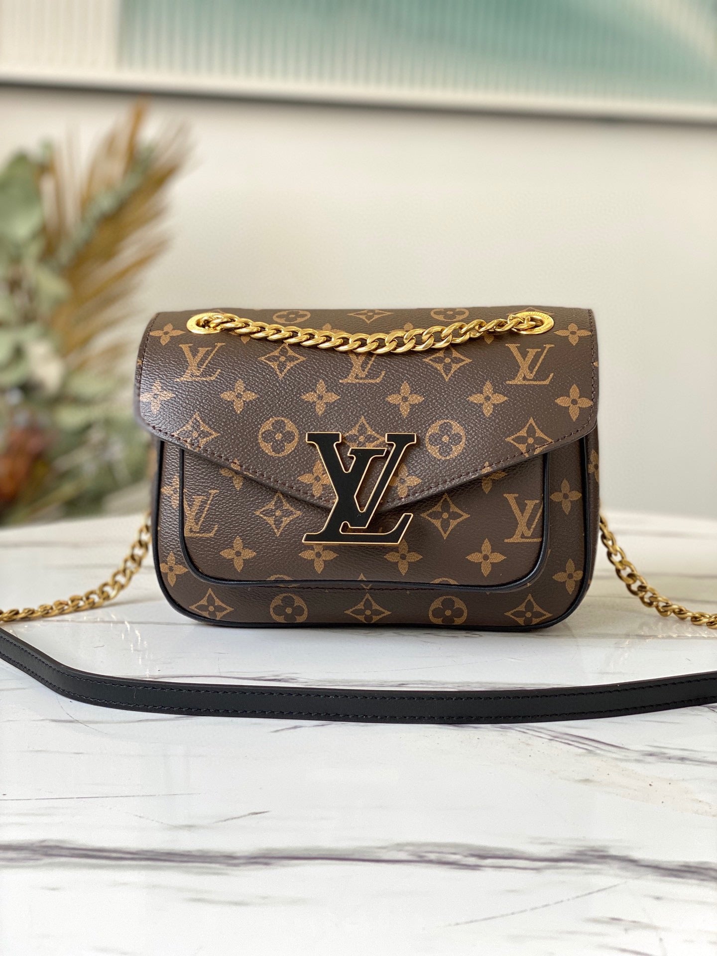 LuxluxHouse Great quality Louis Vuitton Bag Top Quality 22*17*10cm Free shipping