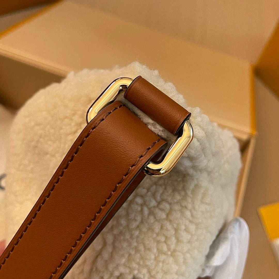 Louis Vuitton Top Bag (LuxluxHouse)