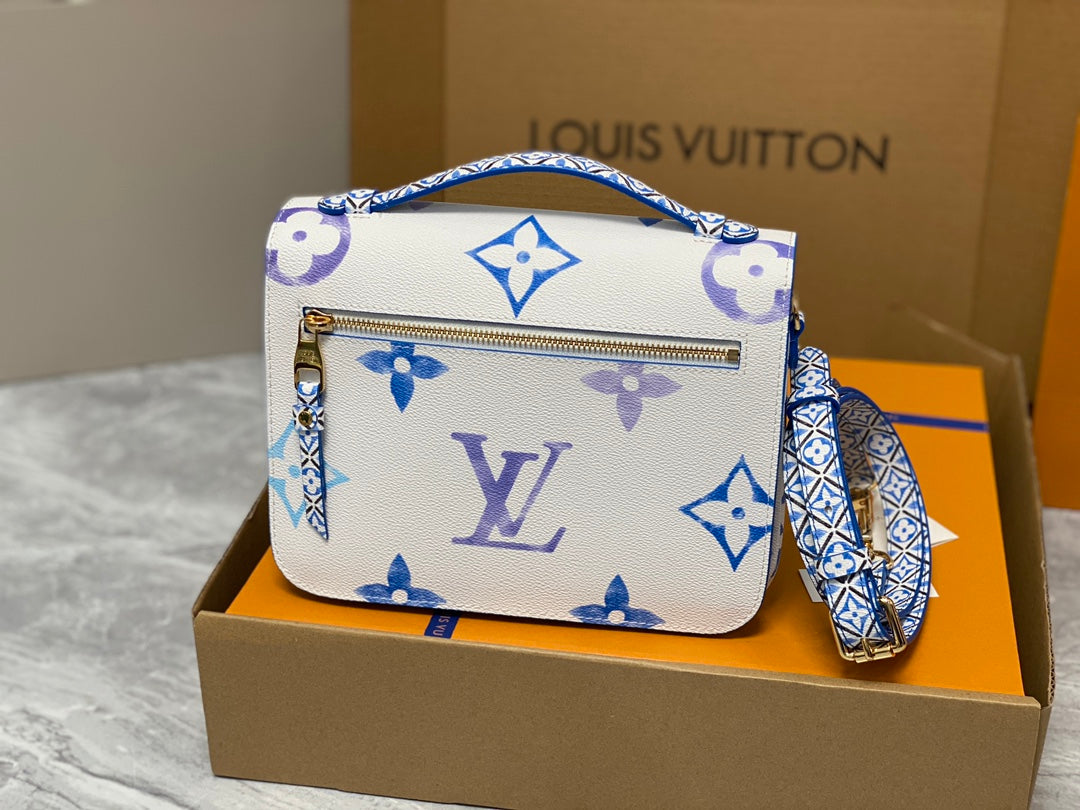 LuxluxHouse Great quality Louis Vuitton Bag Top Quality Free shipping