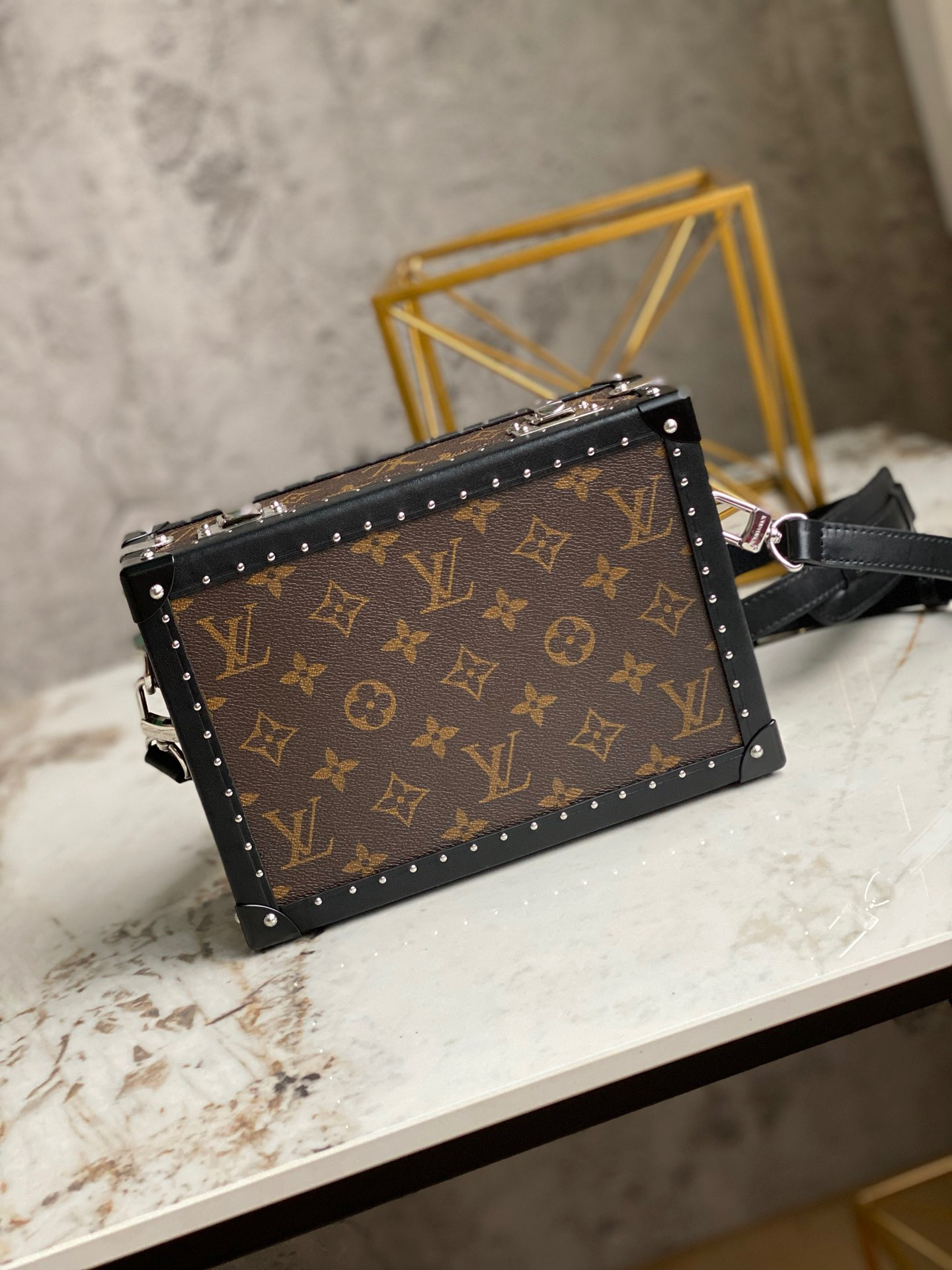 LuxluxHouse Great quality Louis Vuitton Bag Top Quality 24*16.5*8CM Free shipping