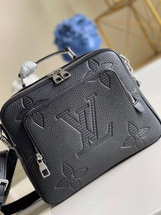 LuxluxHouse Great quality Louis Vuitton Bag Top Quality 26*20*6cm Free shipping