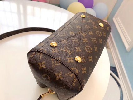 LuxluxHouse Great quality Louis Vuitton Bag Top Quality 29*20*13cm Free shipping