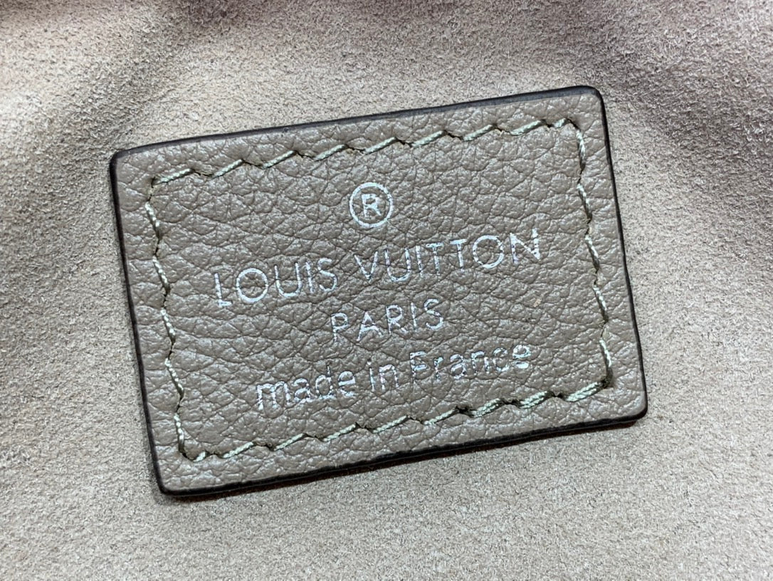 LuxluxHouse Great quality Louis Vuitton Bag Top Quality 28*34*12CM Free shipping