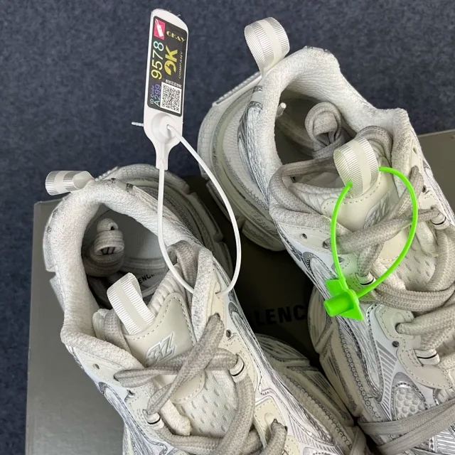 OK batch-Balenciaga 3xl sneaker