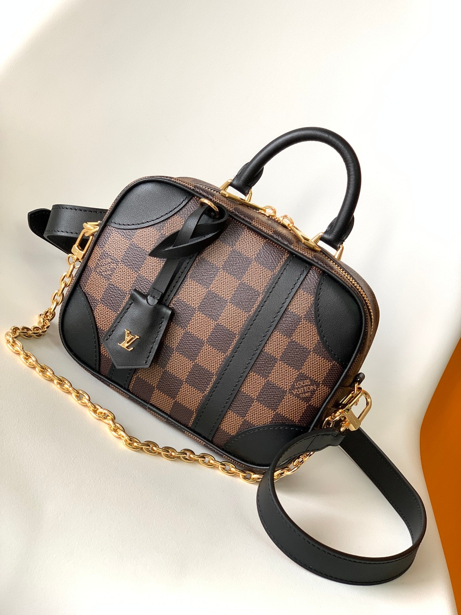 LuxluxHouse Great quality Louis Vuitton Bag Top Quality 21*16*7CM Free shipping