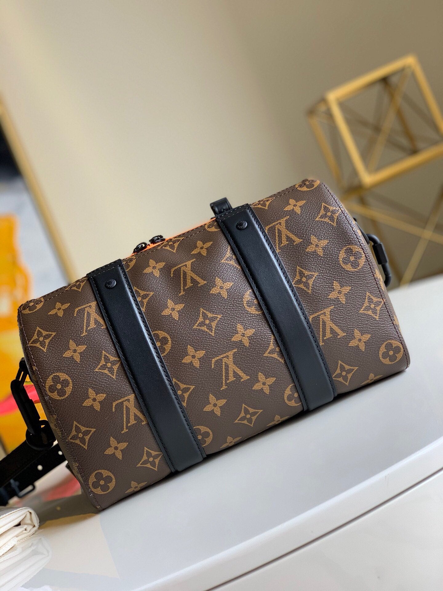 LuxluxHouse Great quality Louis Vuitton Bag Top Quality 27*14*20cm Free shipping