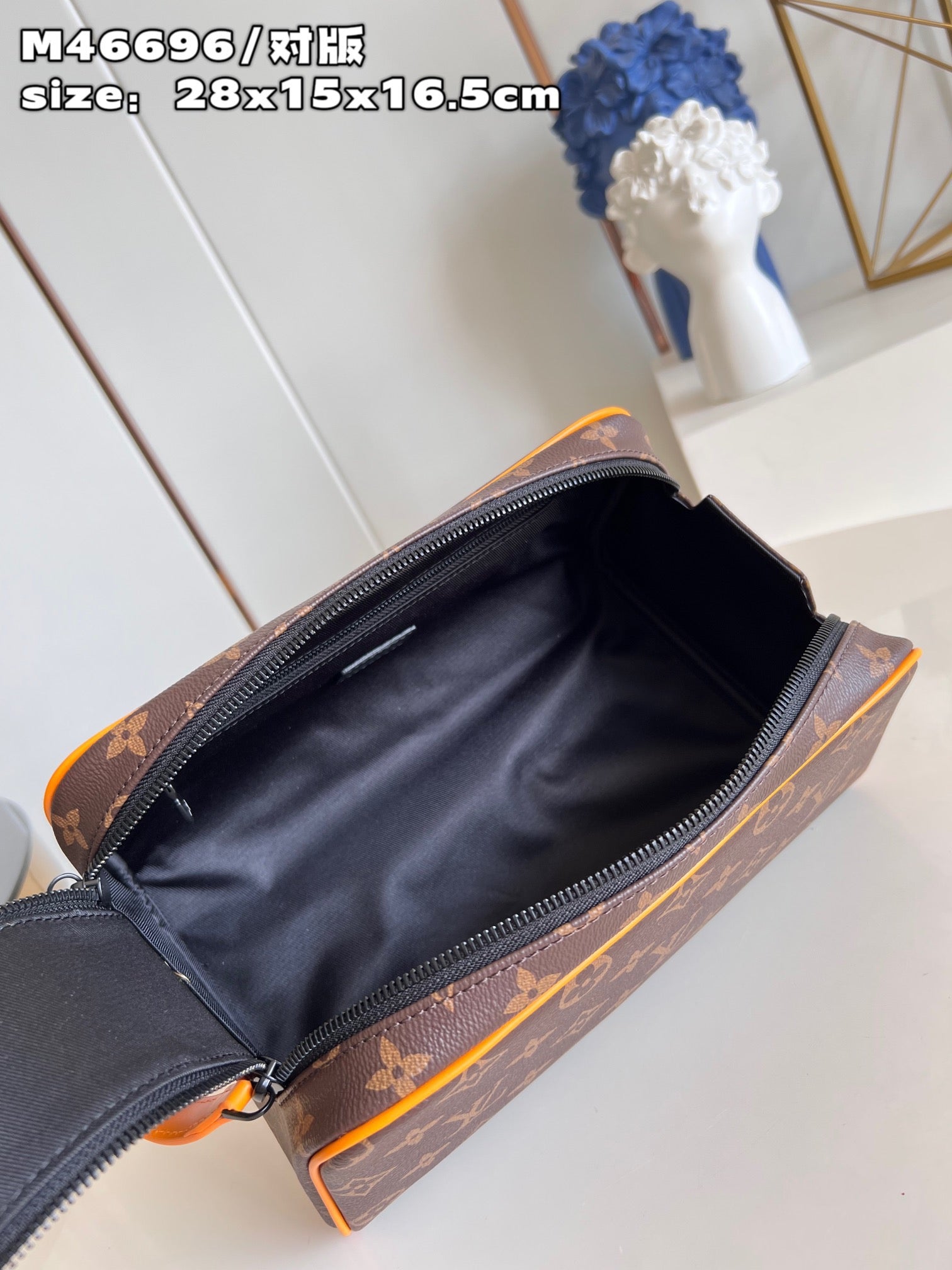 Louis Vuitton Top Bag (LuxluxHouse)